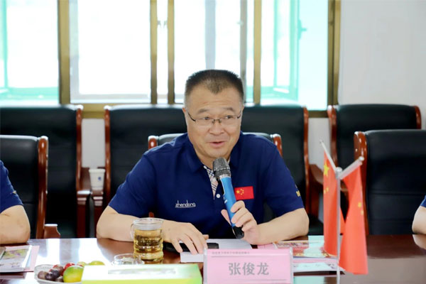 山西医科大学党委书记张俊龙教授对项目推进情况进行总结 山西医科大学党委书记张俊龙教授对项目推进情况进行总结