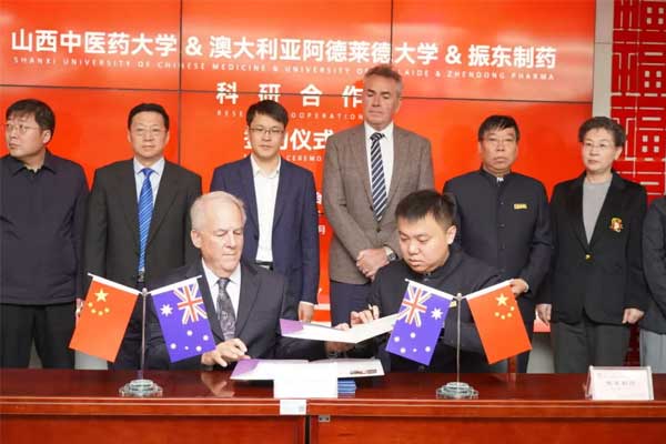 J9集团,李昆